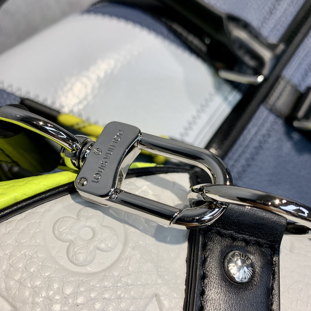 Louis Vuitton Keepall Bandoulière 50 M59922