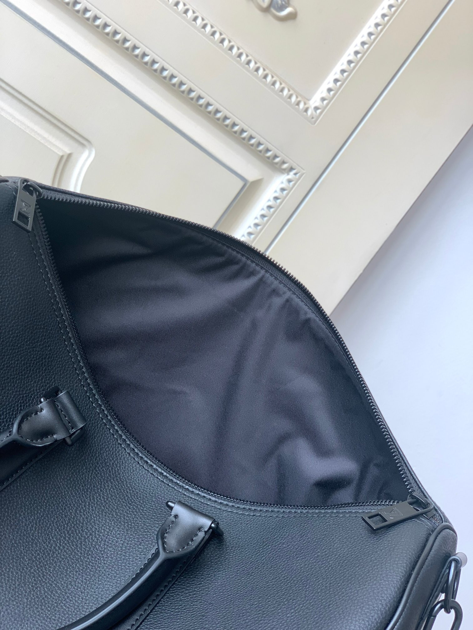 Louis Vuitton Keepall Bandoulière 45 M57088