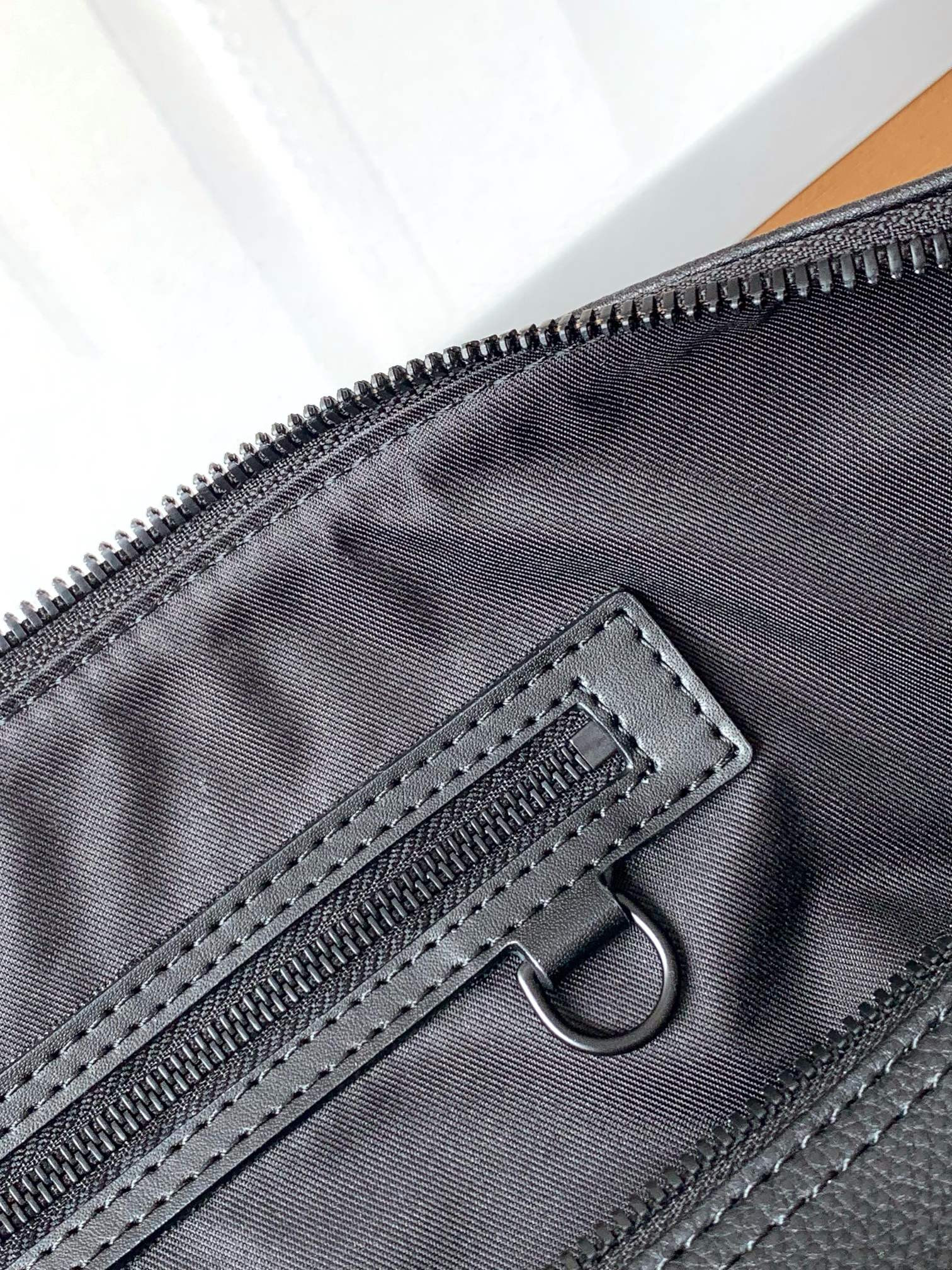 Louis Vuitton Keepall Bandoulière 45 M57088