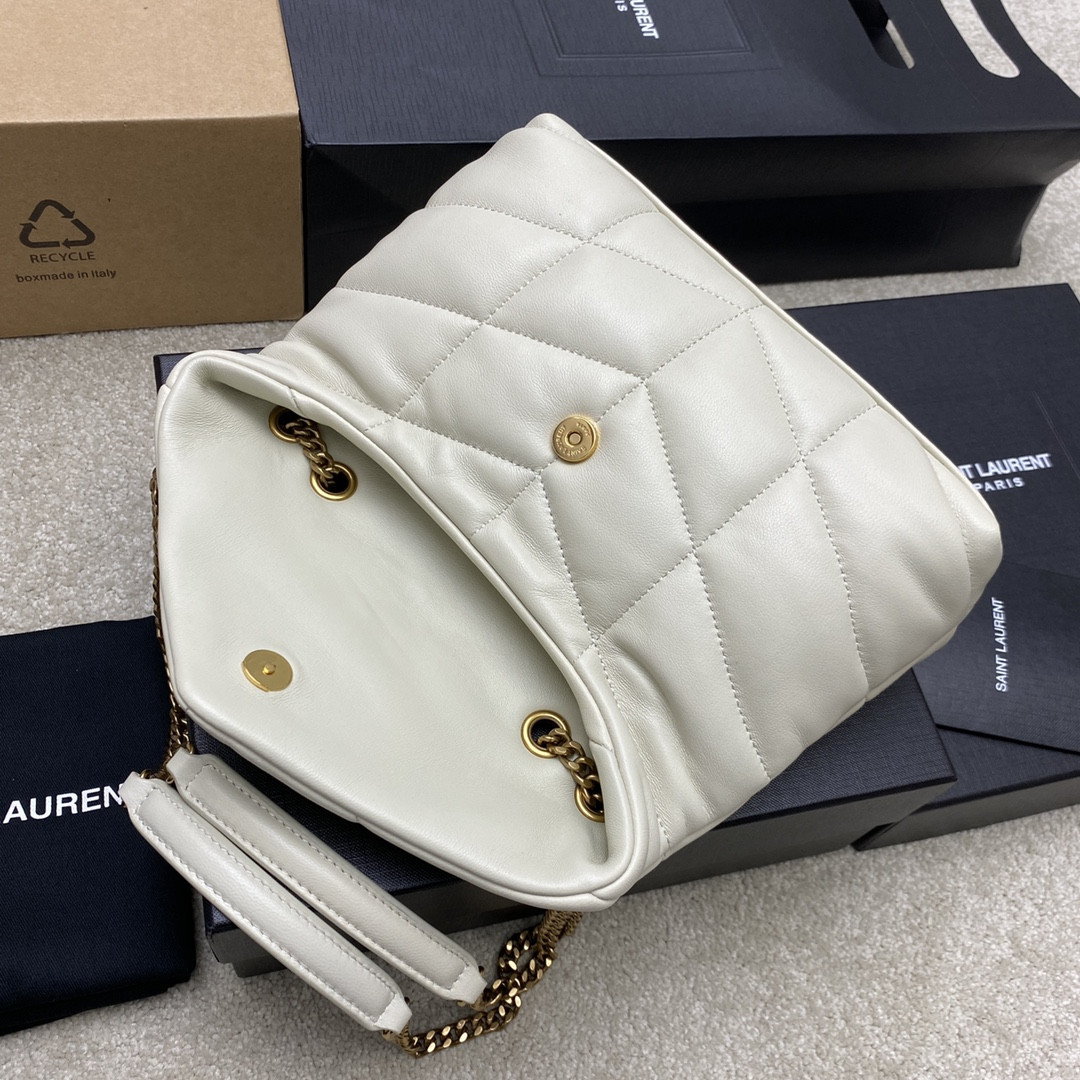 YSL PUFFER IN LEATHER WHITE 23 X 15.5 X 5.8 CM