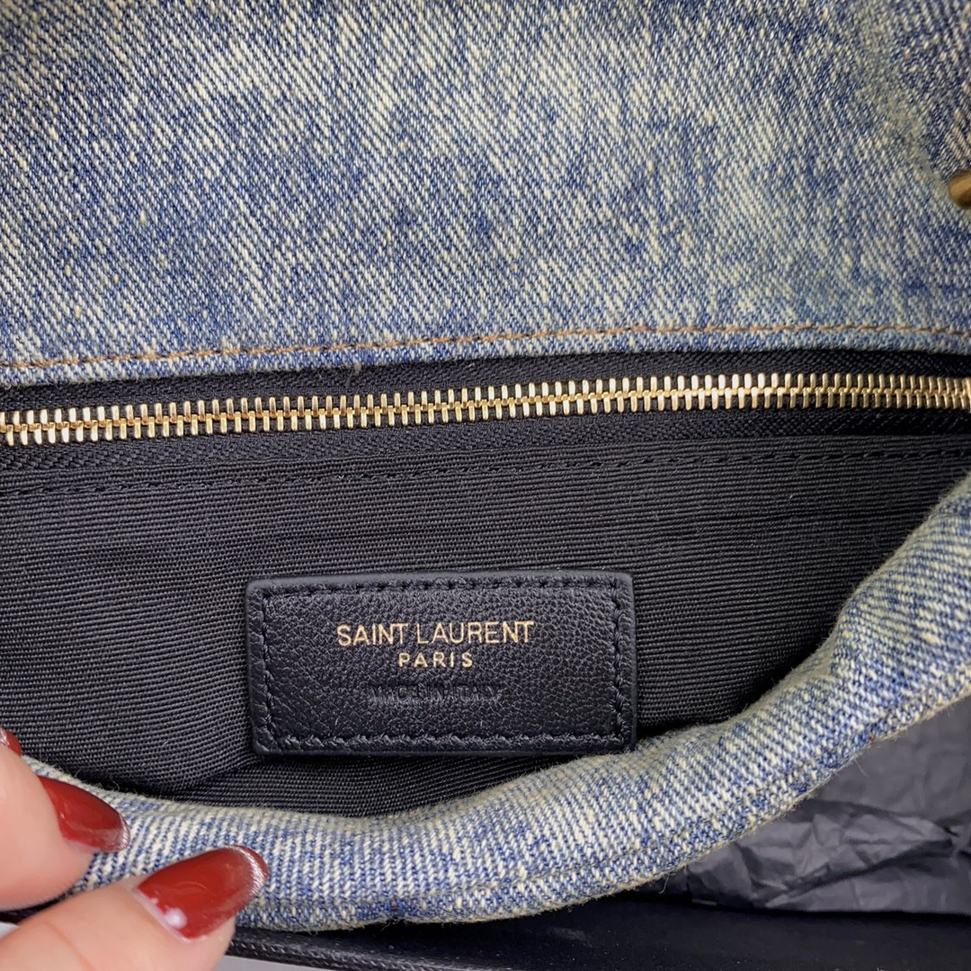 YSL PUFFER IN SUEDE AND DENIM LIGHT BLUE 23 X 15.5 X 5.8 CM