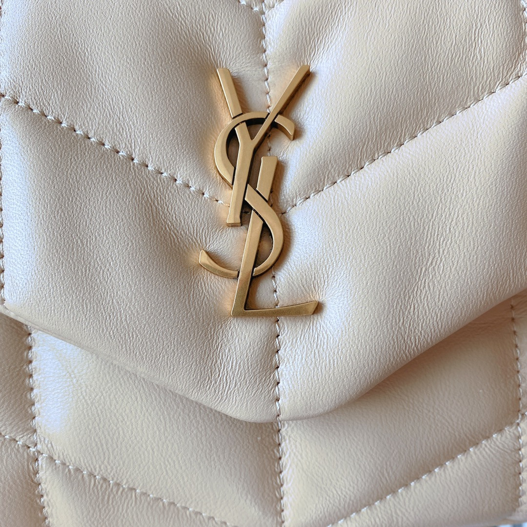 YSL PUFFER IN LEATHER BEIGE 23 X 15.5 X 5.8 CM