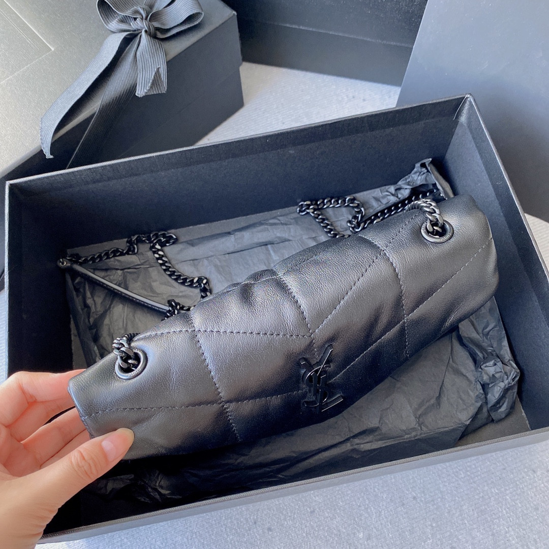 YSL PUFFER IN LEATHER NAVY 23 X 15.5 X 5.8 CM