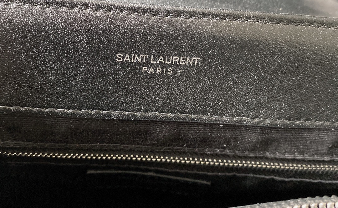 YSL LOULOU MEDIUM IN QUILTED LEATHER BLACK Silver 12.5 X 8.6 X 3.5 INCHES