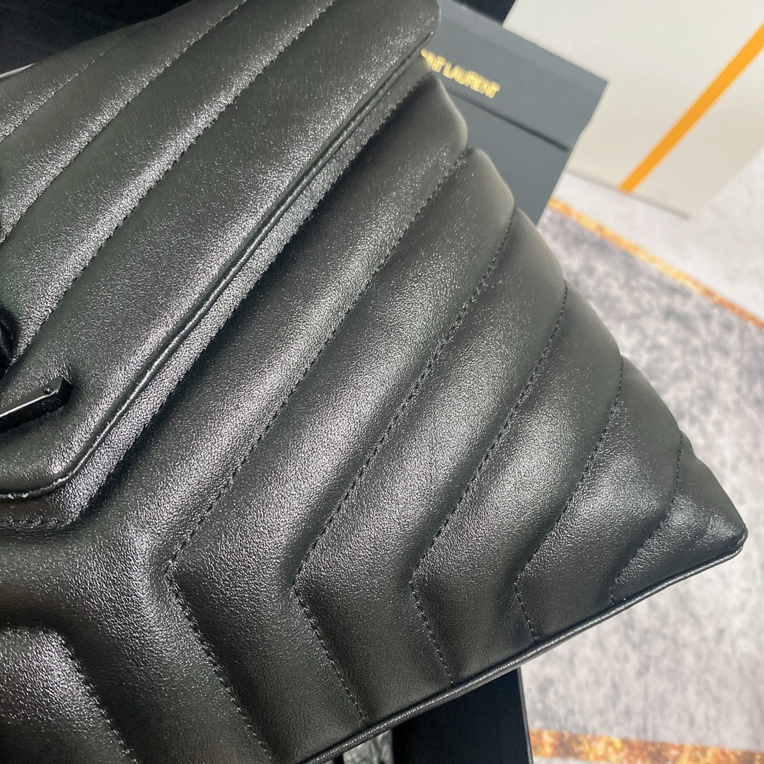 YSL LOULOU MEDIUM IN QUILTED LEATHER ALL BLACK 12.5 X 8.6 X 3.5 INCHES