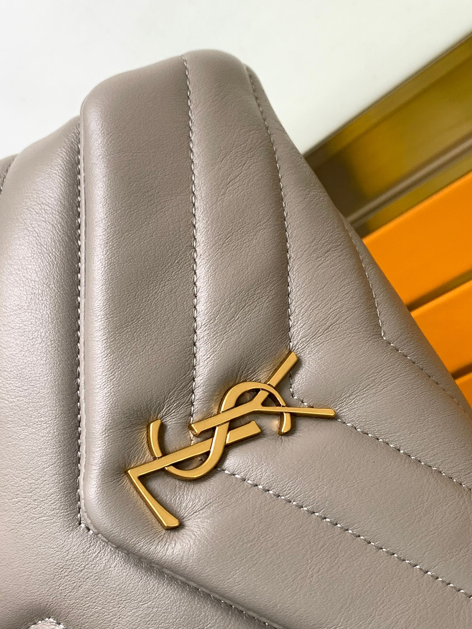 YSL TOY LOULOU IN QUILTED LEATHER GREYISH BROWN 7.9 X 5.5 X 3 INCHES