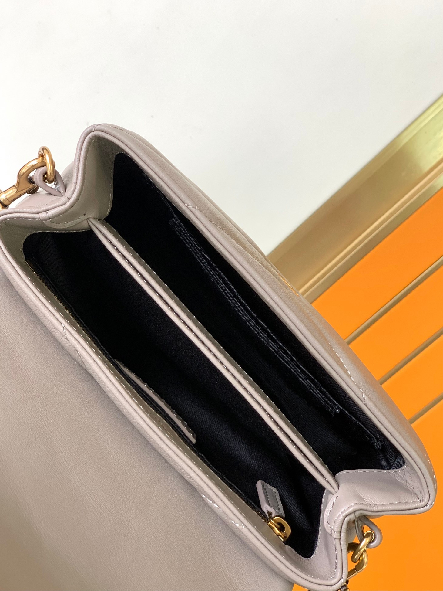 YSL TOY LOULOU IN QUILTED LEATHER GREYISH BROWN 7.9 X 5.5 X 3 INCHES