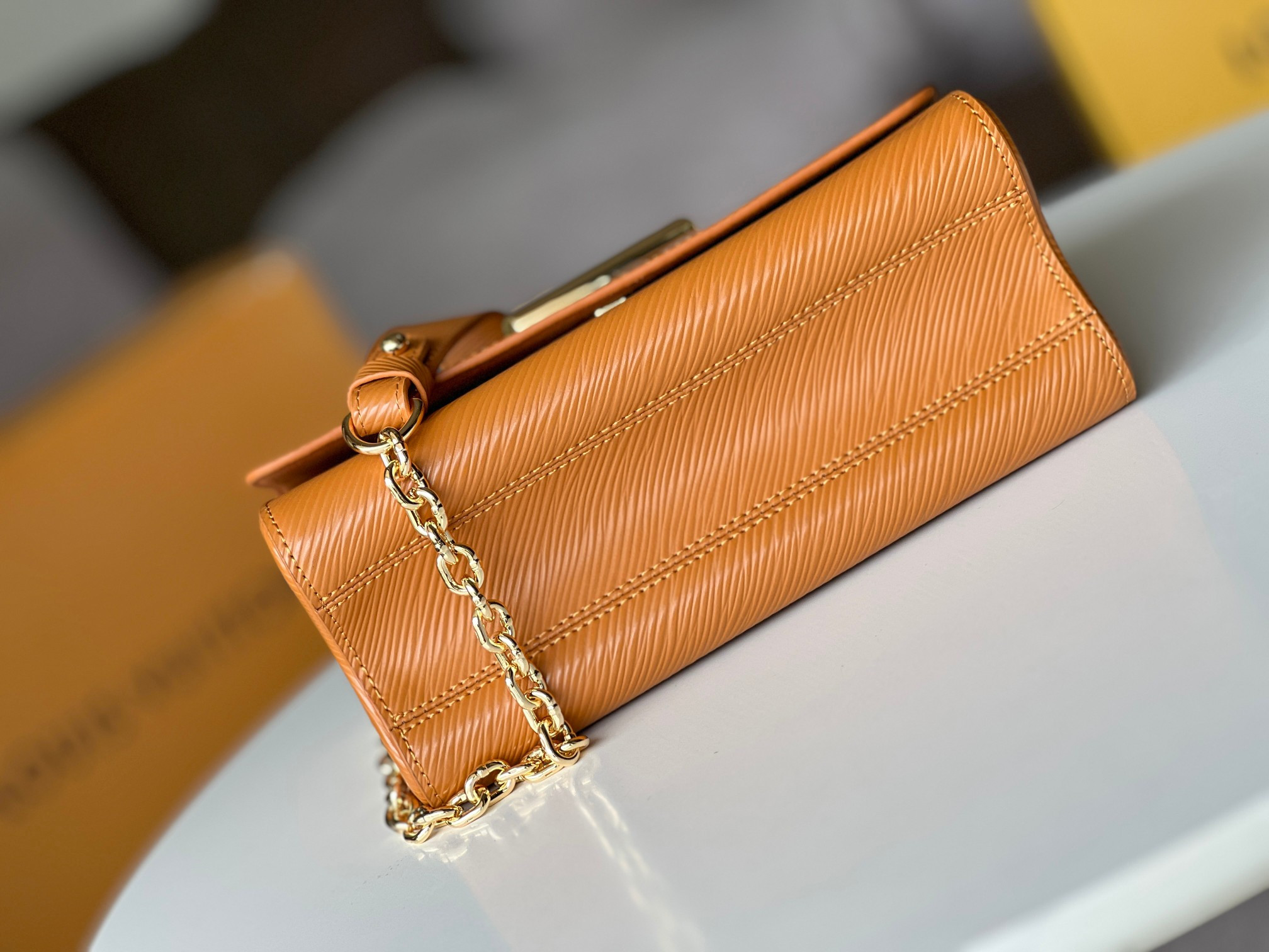 LOUIS VUITTON M59686 GO-14 MM 9.1 x 6.3 x 3.9 inches