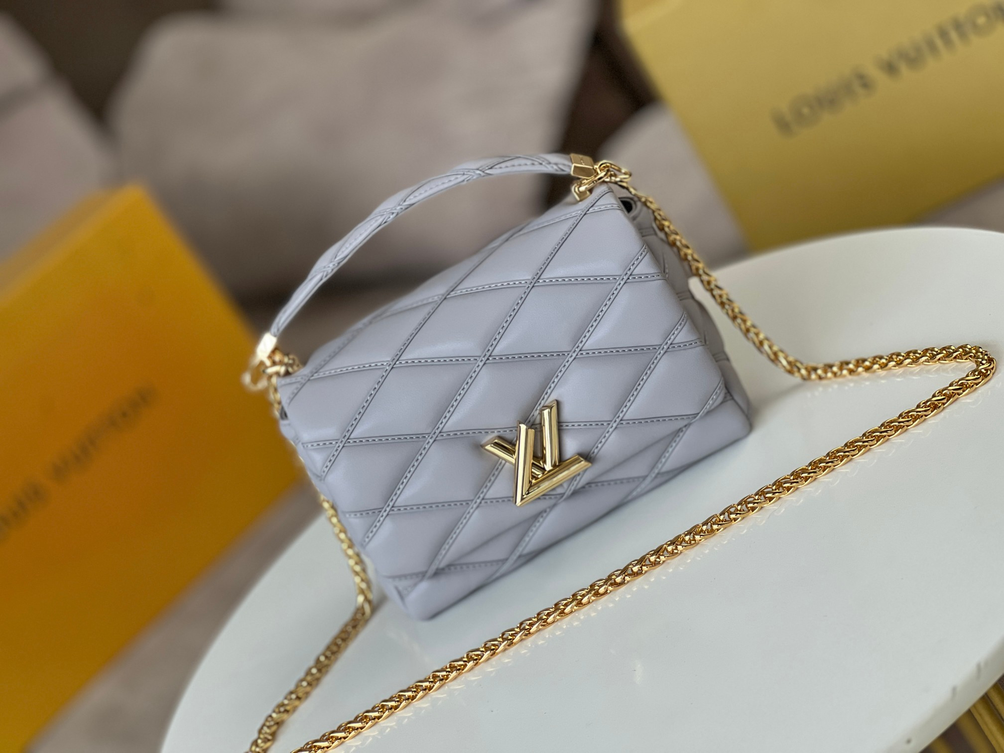 LOUIS VUITTON M22895 GO-14 MM Gray 9.1 x 6.3 x 3.9 inches