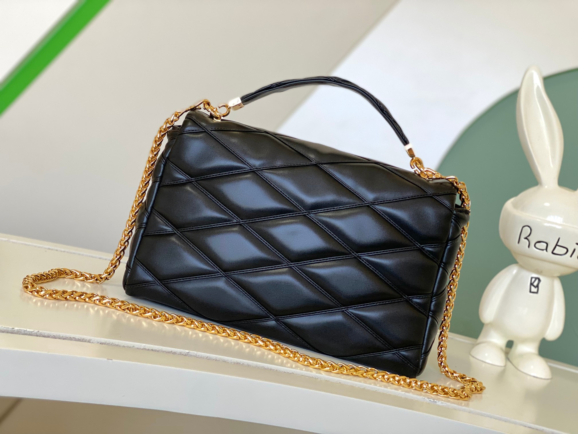 LOUIS VUITTON M23689 GO-14 GM 12.2 x 7.7 x 4.3 inches