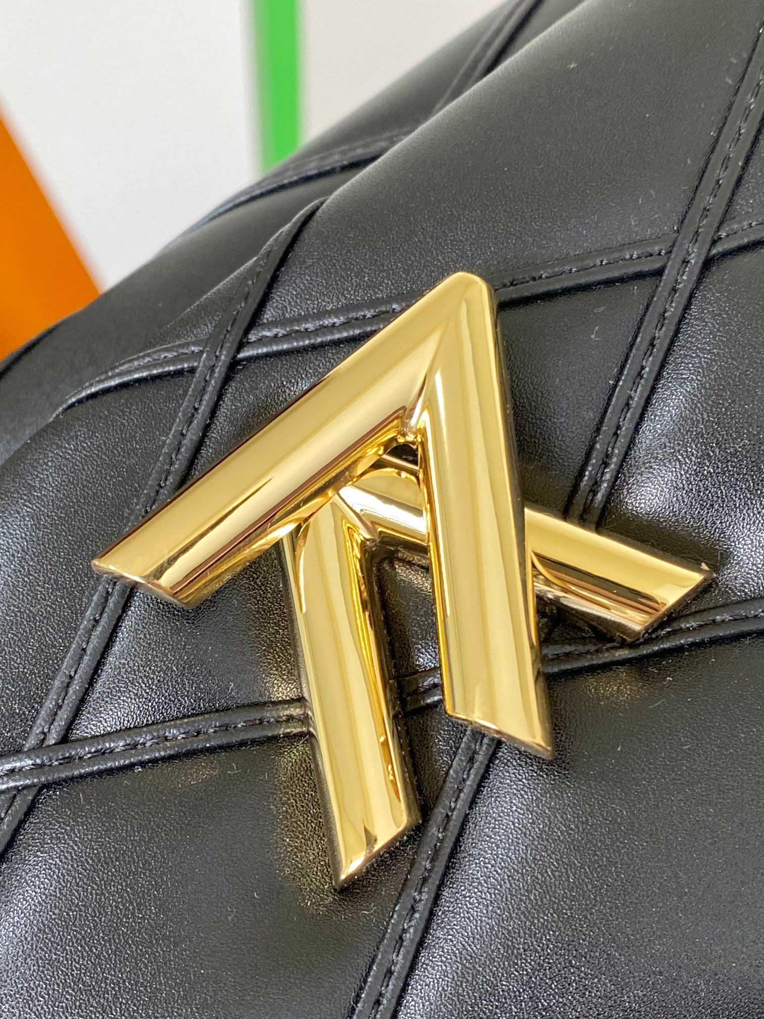 LOUIS VUITTON M22891 GO-14 MM 9.1 x 6.3 x 3.9 inches