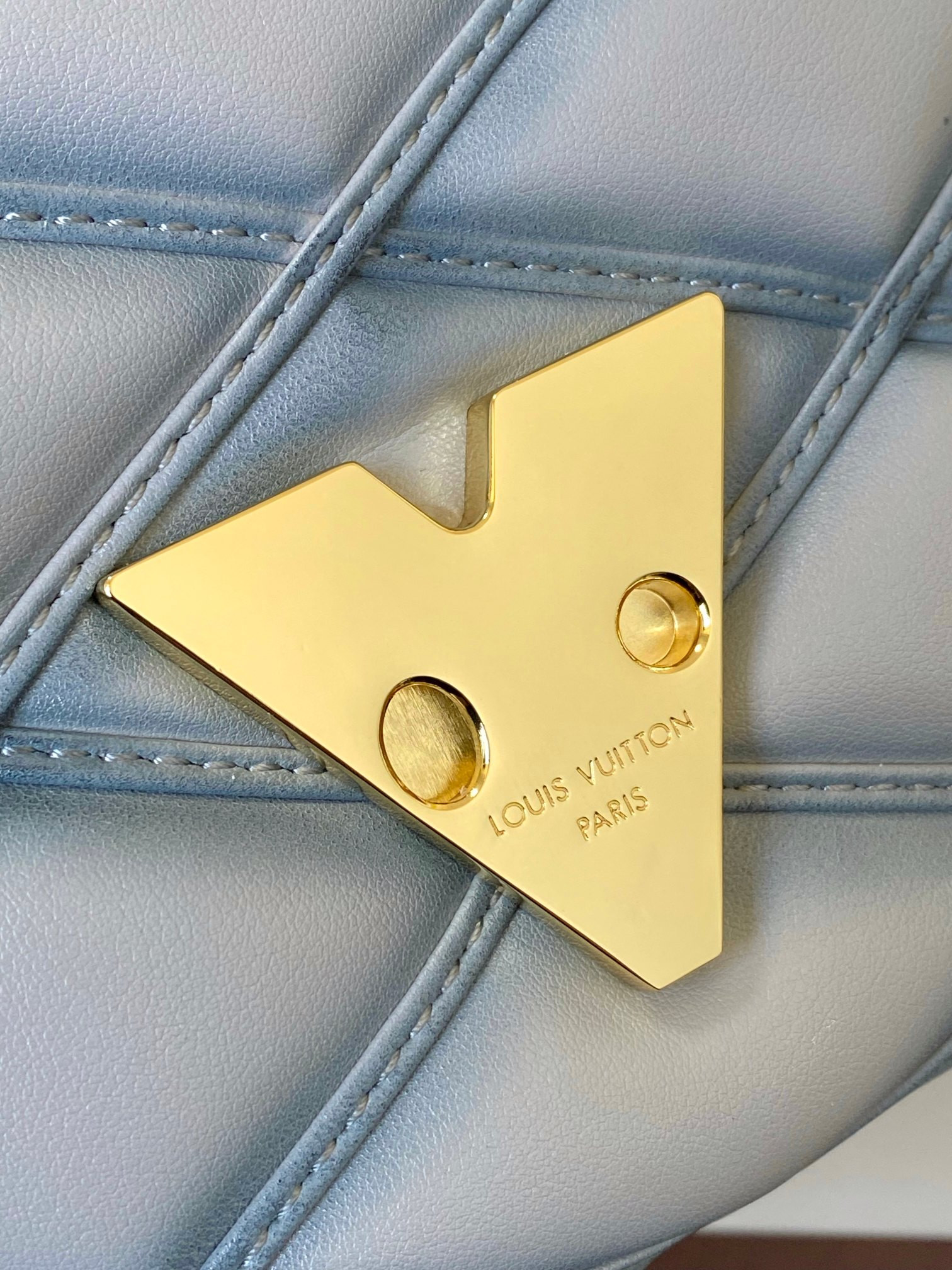 LOUIS VUITTON M83071 Pico GO-14 5.9 x 3.9 x 2.6 inches