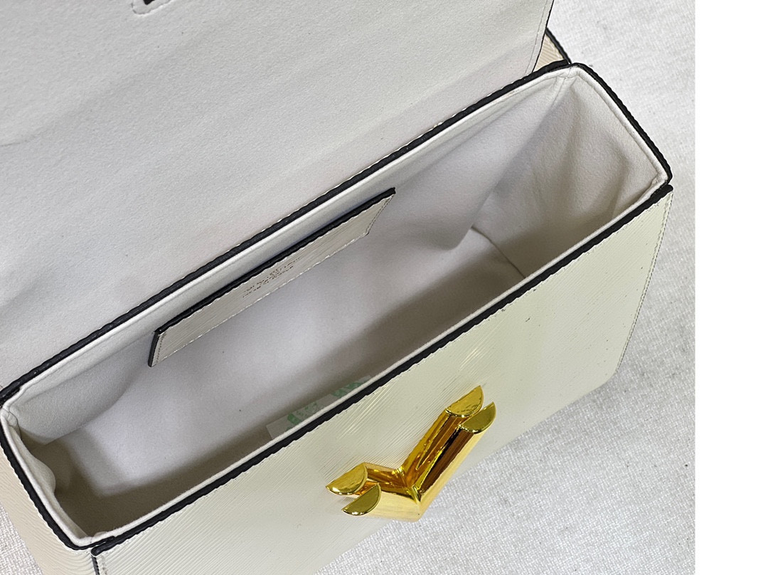 LOUIS VUITTON Twist MM white 9.1 x 6.7 x 3.7 inches