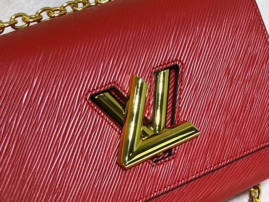 LOUIS VUITTON Twist MM Red 9.1 x 6.7 x 3.7 inches