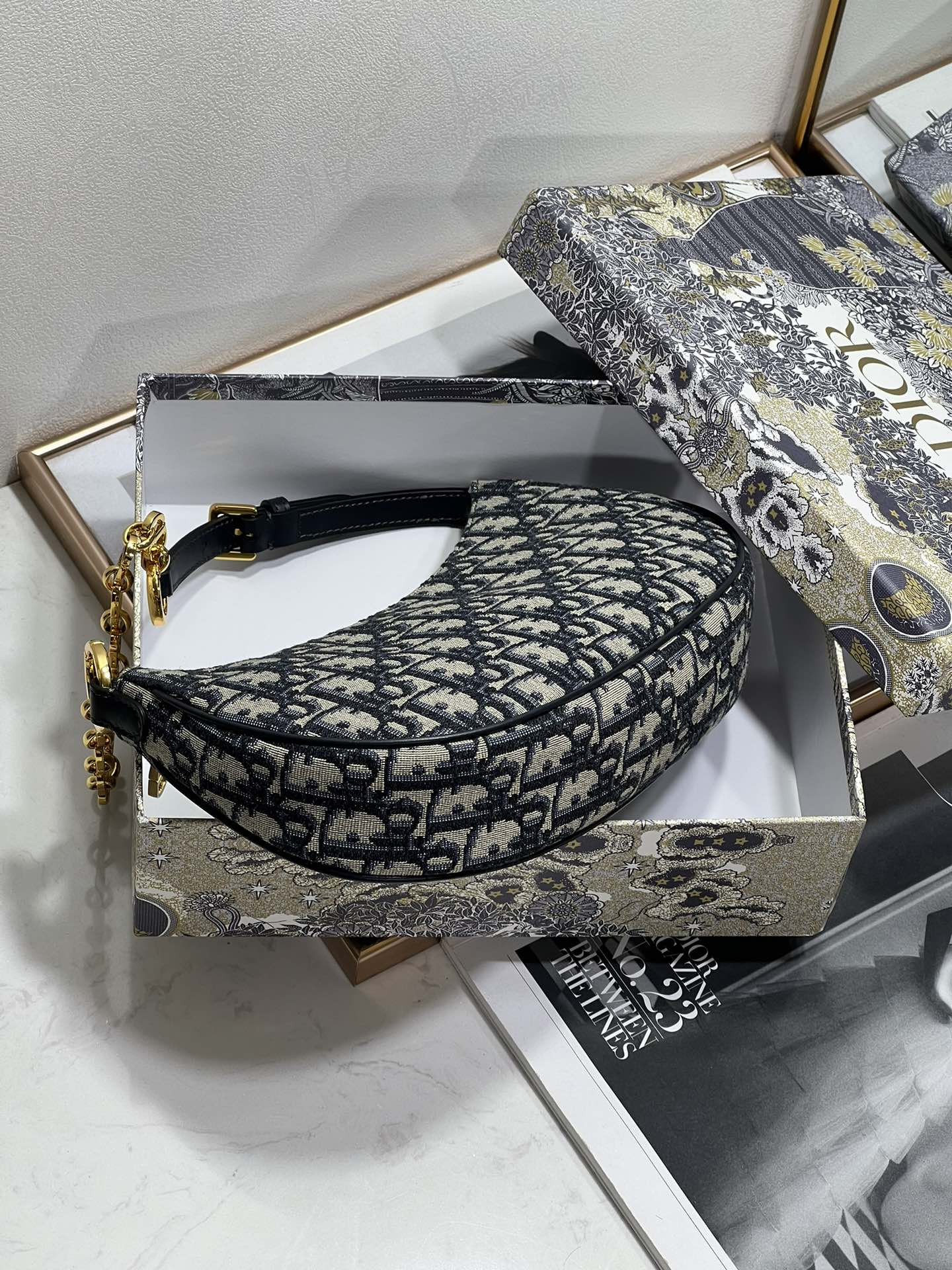 Dior CD Lounge bag blue dior oblique jacquard 26 x 15x 5.5 cm