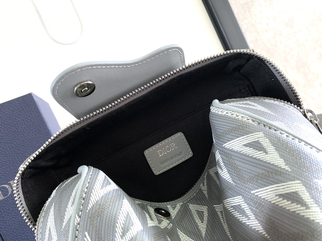 Dior Lingot Toiletry Bag Gray Mirage Technical Fabric 8.5 x 5 x 4 inches