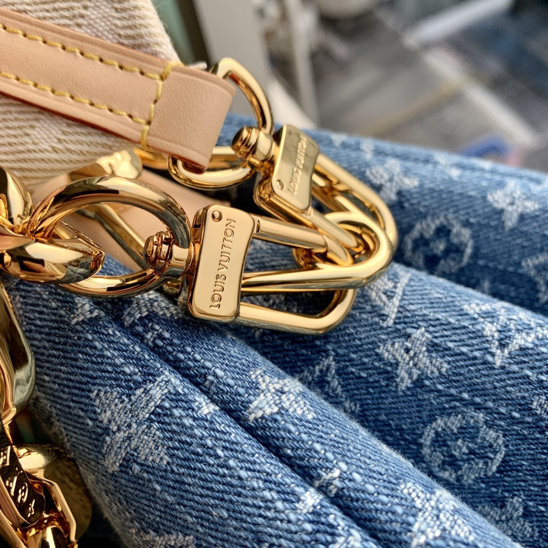 LOUIS VUITTON M24564 Coussin PM 10.2 x 7.9 x 4.7 inches