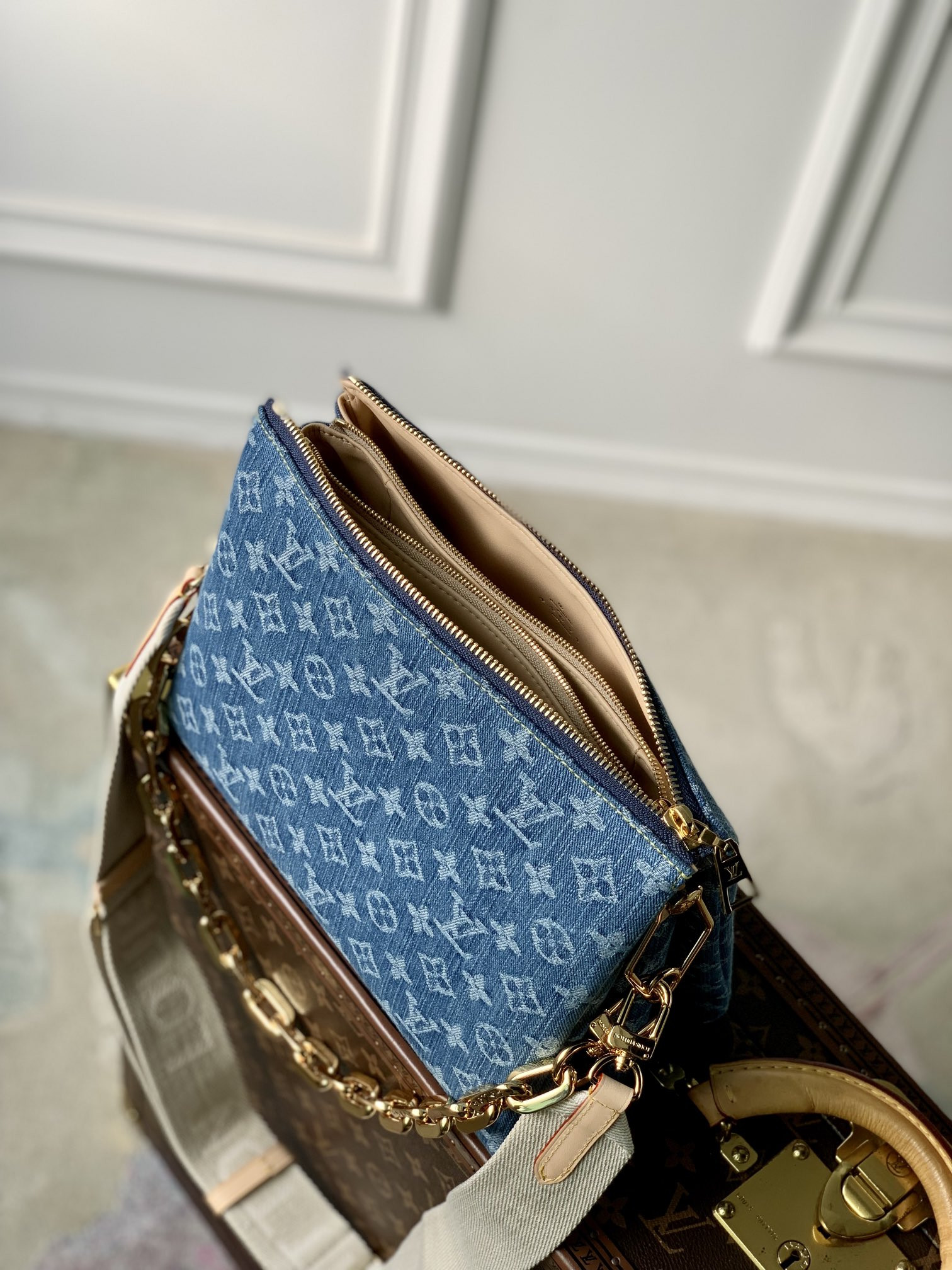 LOUIS VUITTON M24564 Coussin PM 10.2 x 7.9 x 4.7 inches