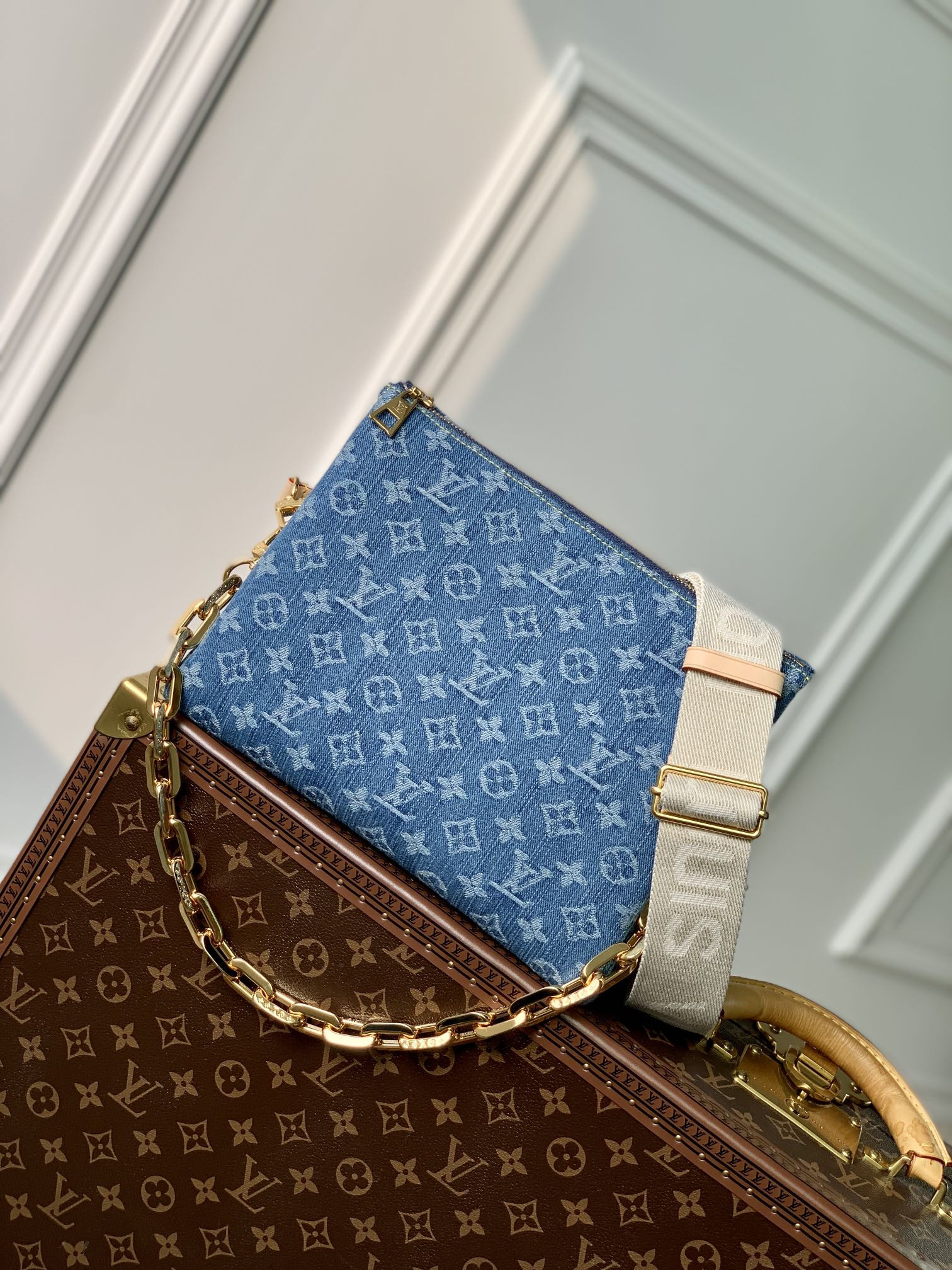 LOUIS VUITTON M24564 Coussin PM 10.2 x 7.9 x 4.7 inches