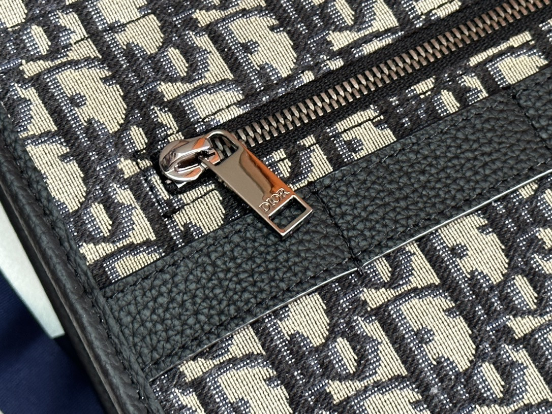 Dior Safari Tote Bag Blue Dior Oblique Jacquard and Grained Calfskin 15.5 x 14 x 4.5 inches