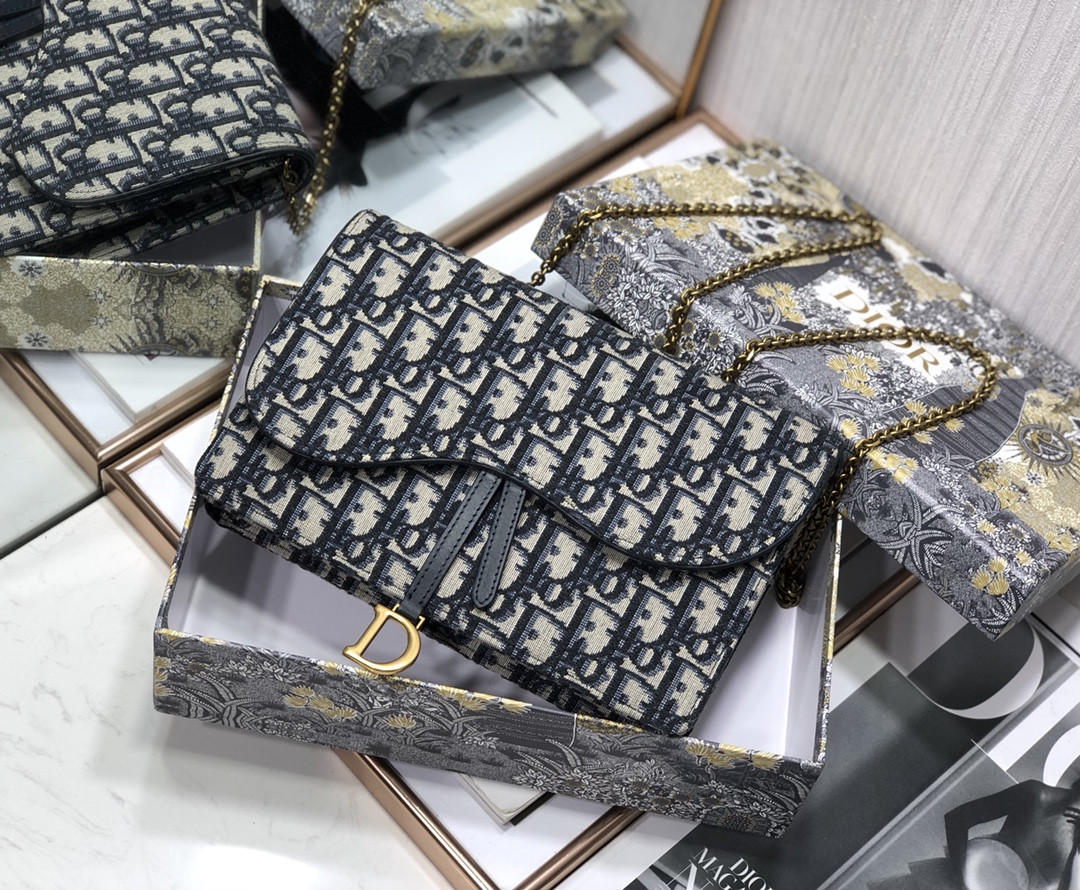 Dior Saddle Pouch Blue Dior Oblique Jacquard 8.5 x 5.5 x 1.5 inches