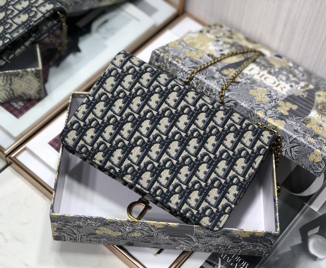 Dior Saddle Pouch Blue Dior Oblique Jacquard 8.5 x 5.5 x 1.5 inches