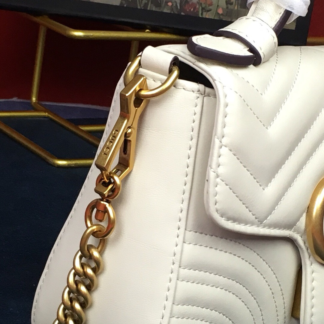 GUCCI GG MARMONT MATELASSÉ MINI BAG WHITE 8.5"W x 5"H x 2.5"D