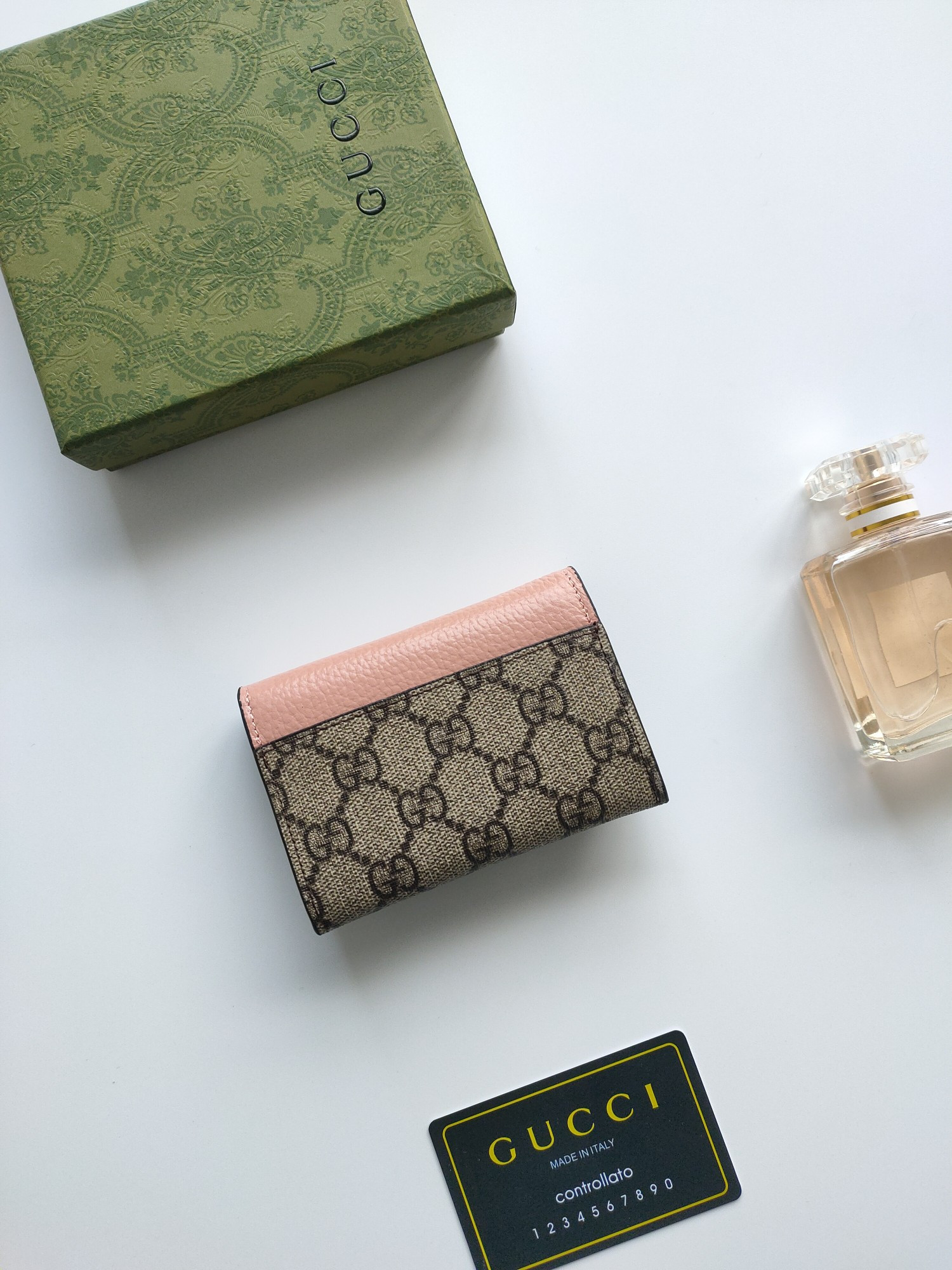 Gucci GG CARD CASE WALLET