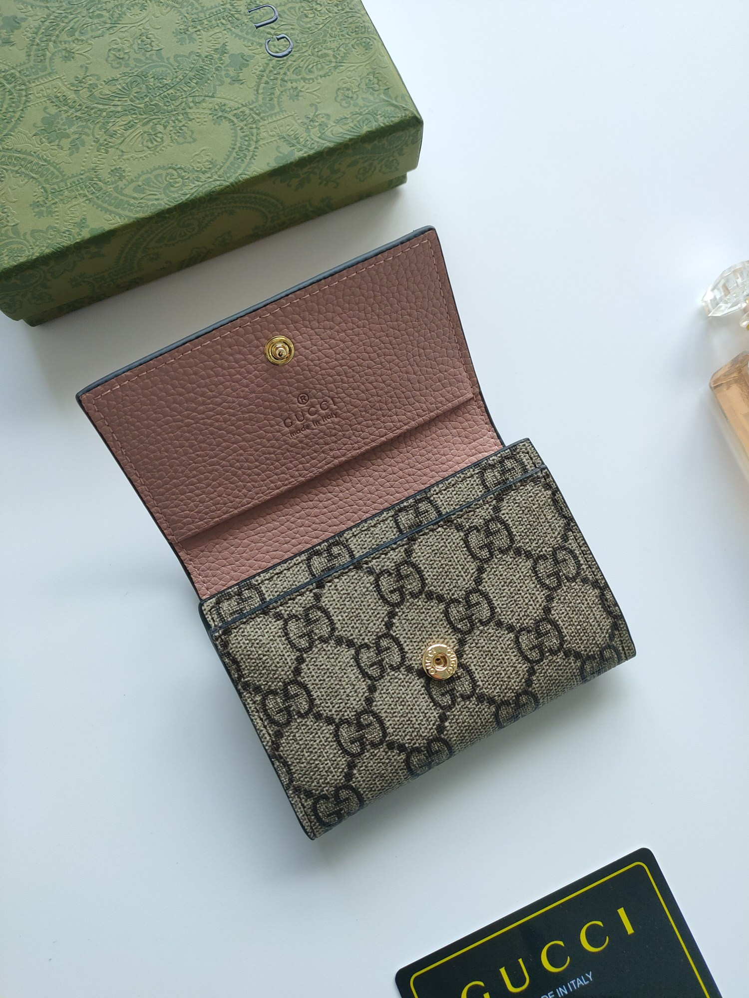 Gucci GG CARD CASE WALLET