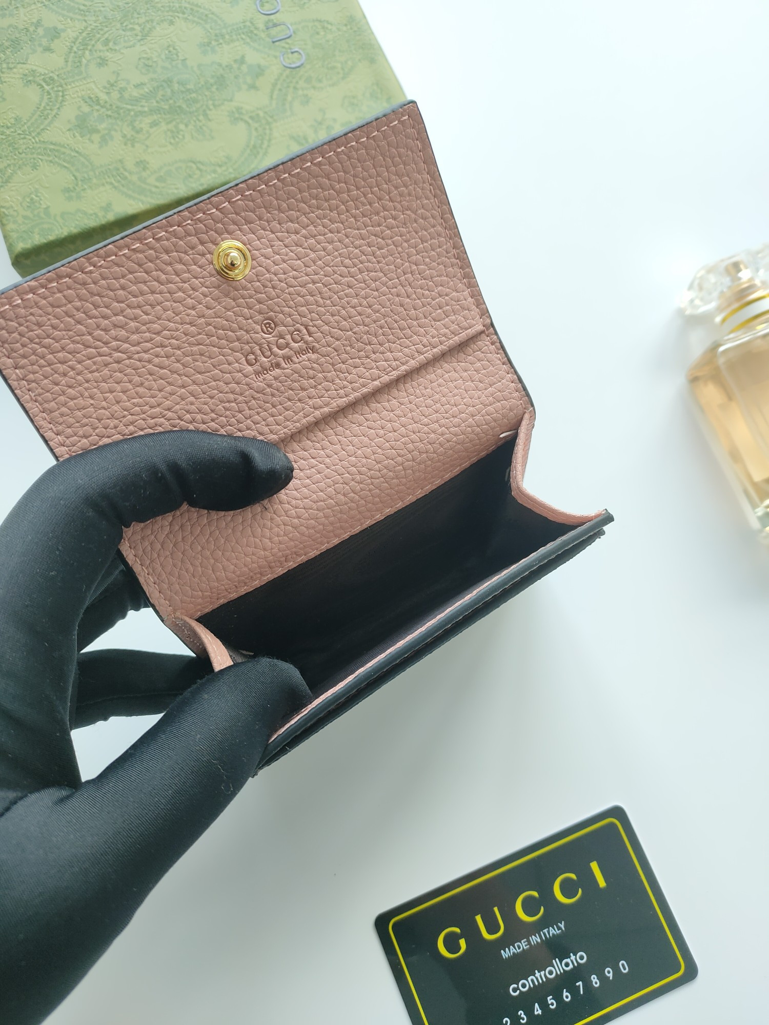 Gucci GG CARD CASE WALLET