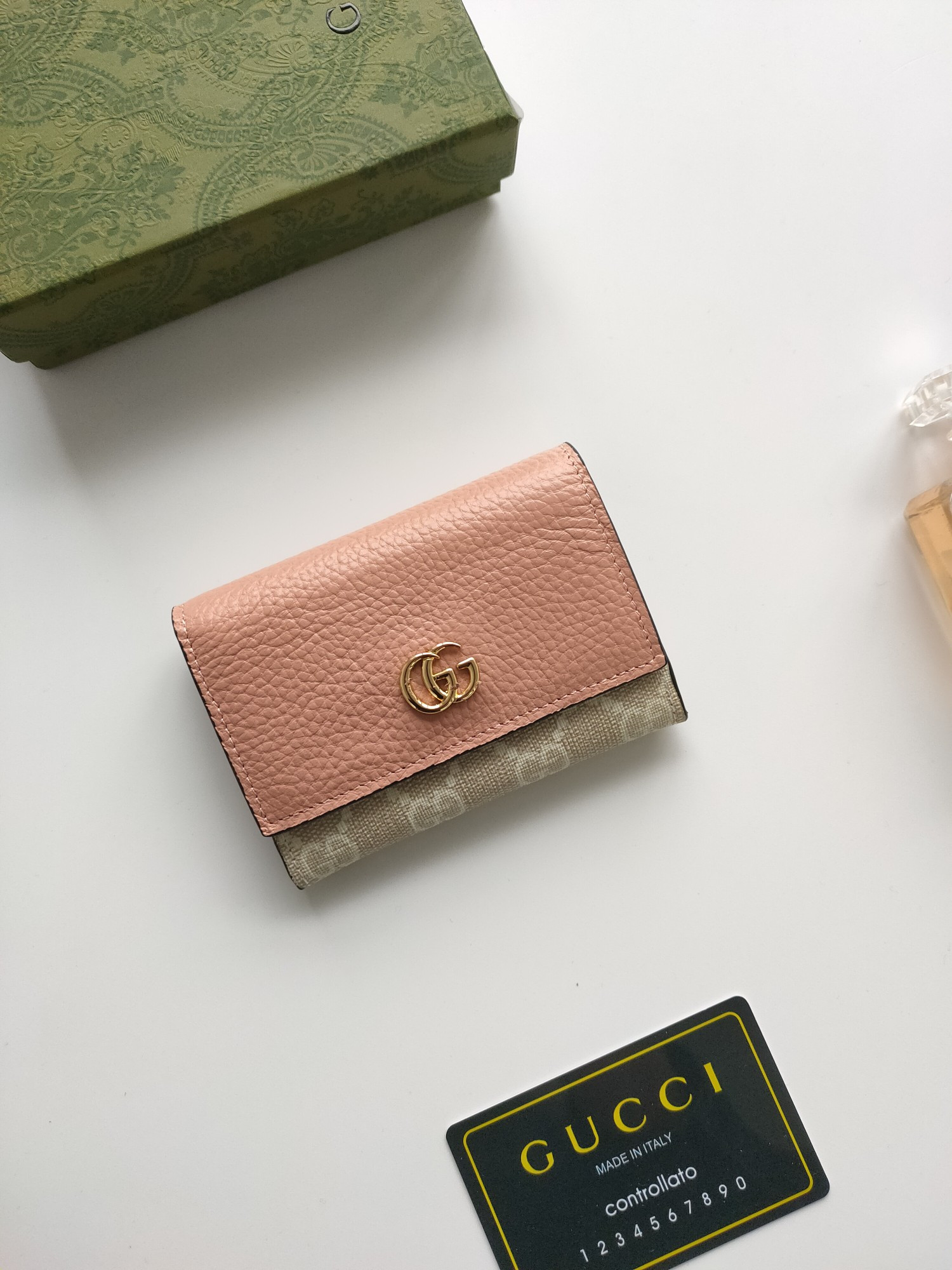 Gucci GG CARD CASE WALLET