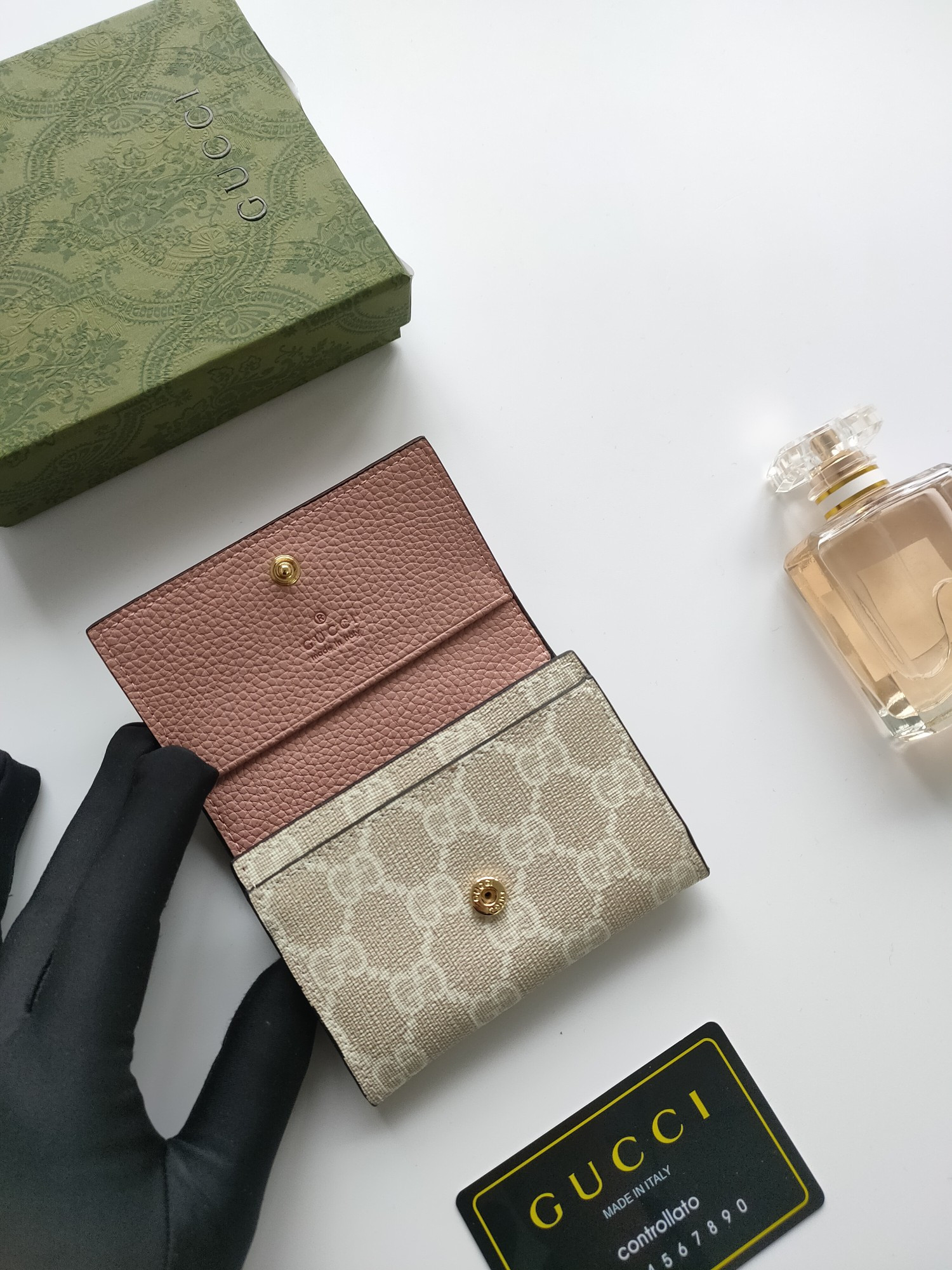 Gucci GG CARD CASE WALLET