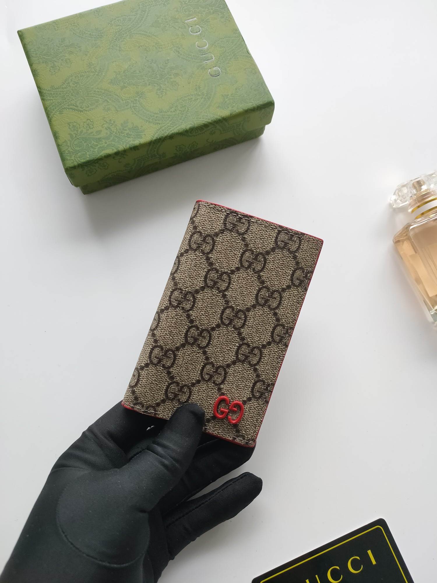 Gucci GG CARD CASE WALLET