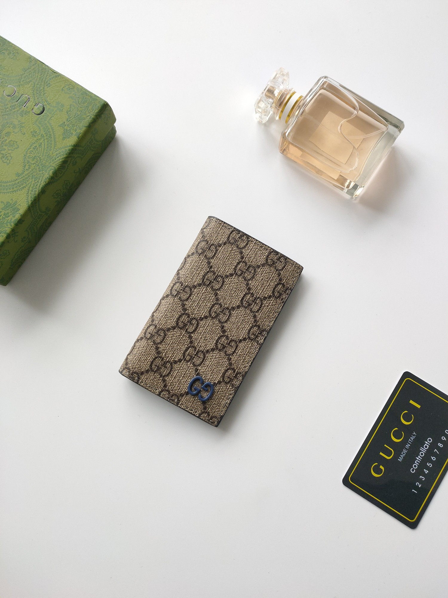 Gucci GG CARD CASE WALLET