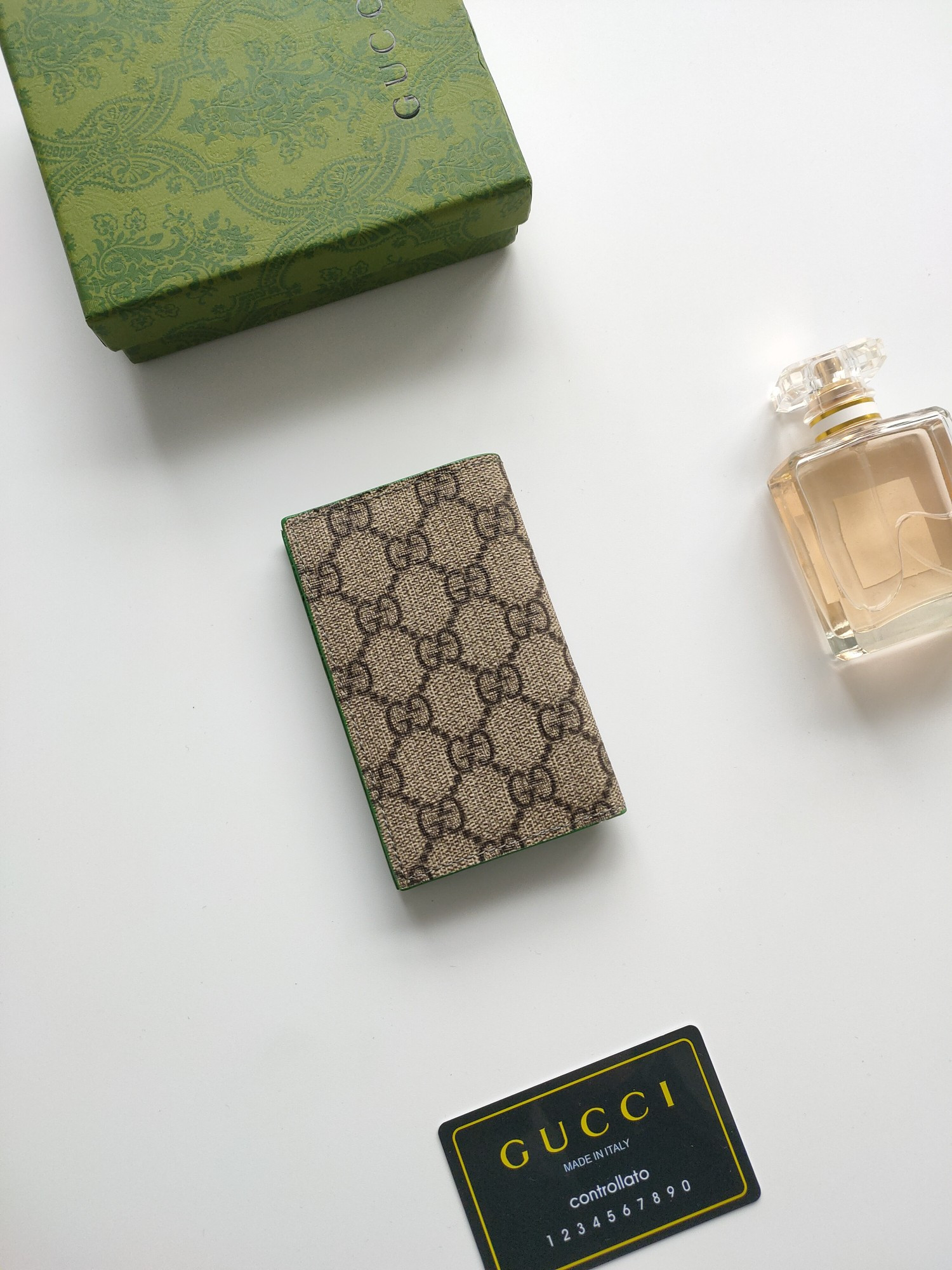 Gucci GG CARD CASE WALLET