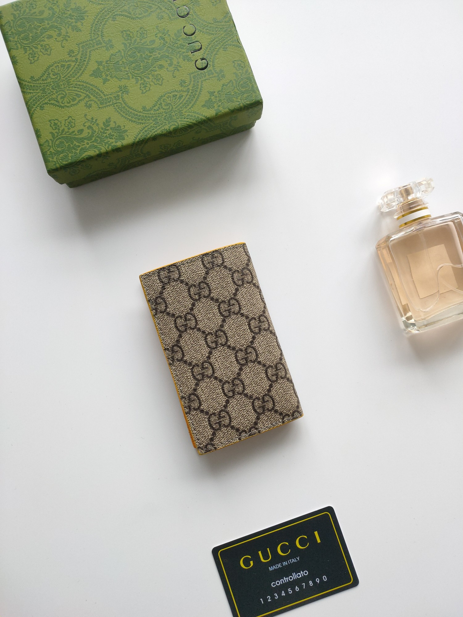 Gucci GG CARD CASE WALLET