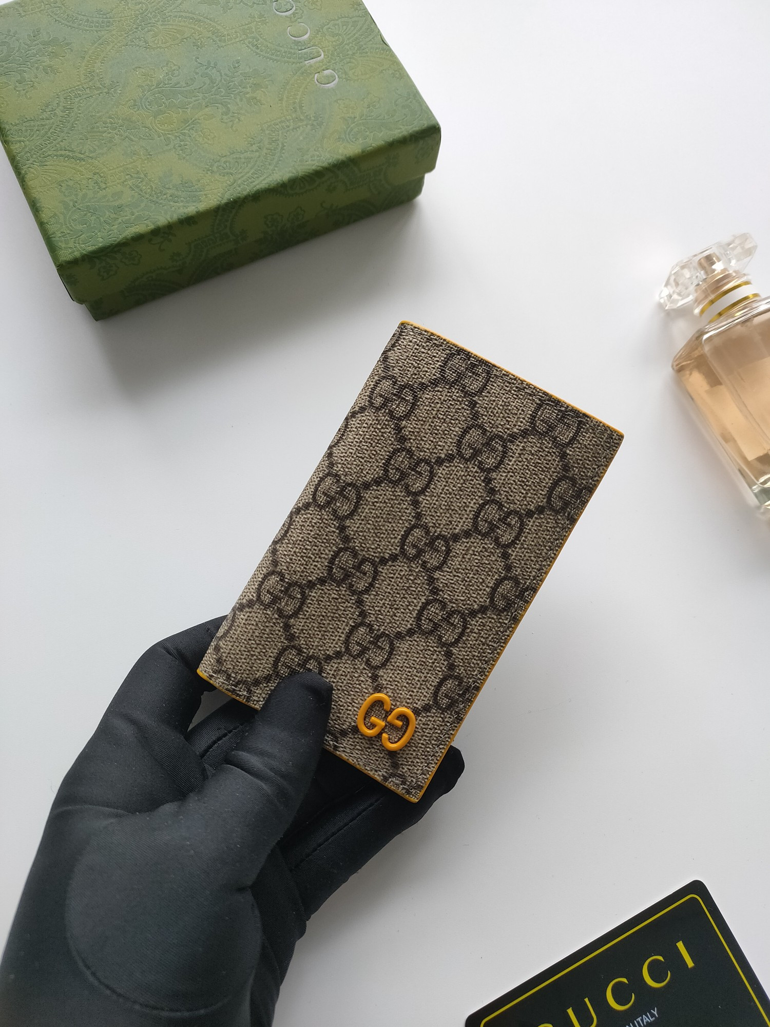 Gucci GG CARD CASE WALLET