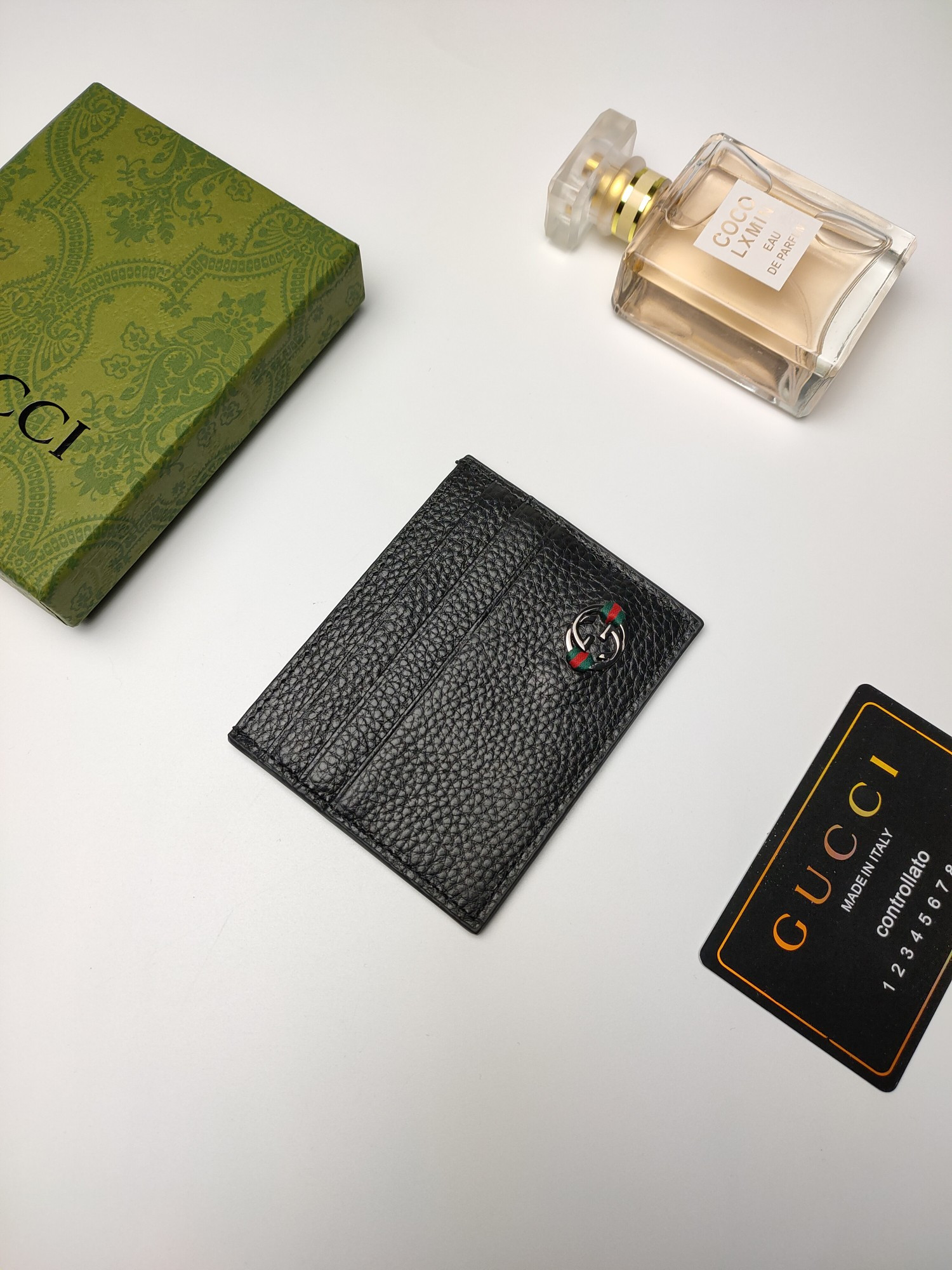 Gucci GG CARD CASE WALLET