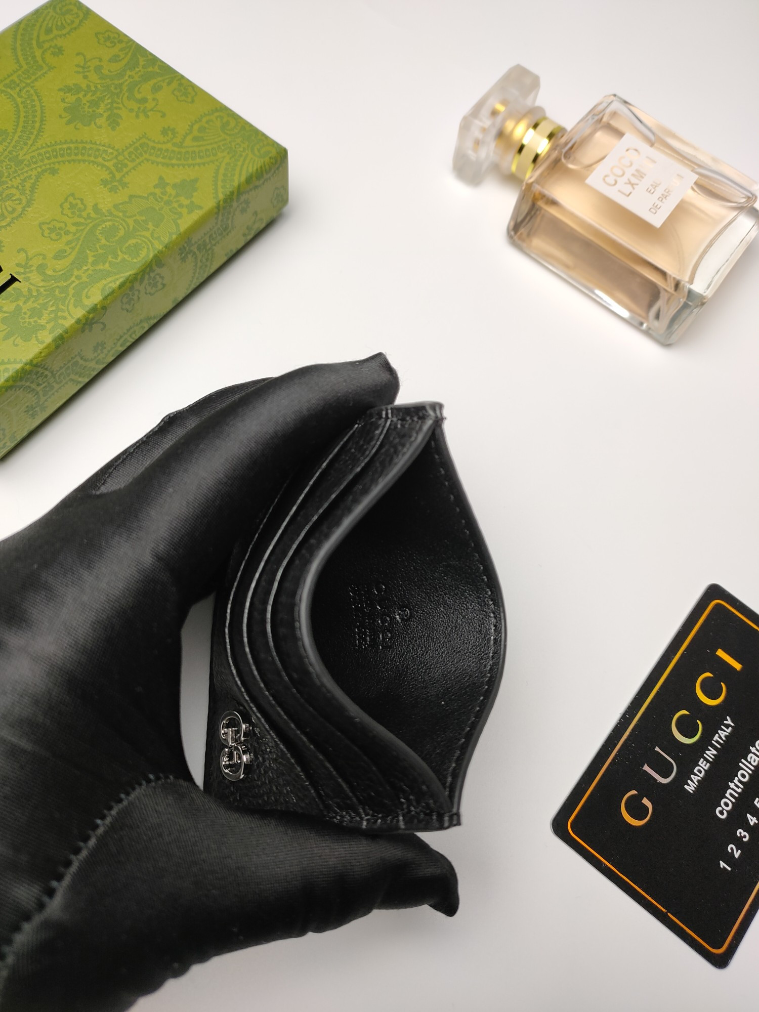 Gucci GG CARD CASE WALLET