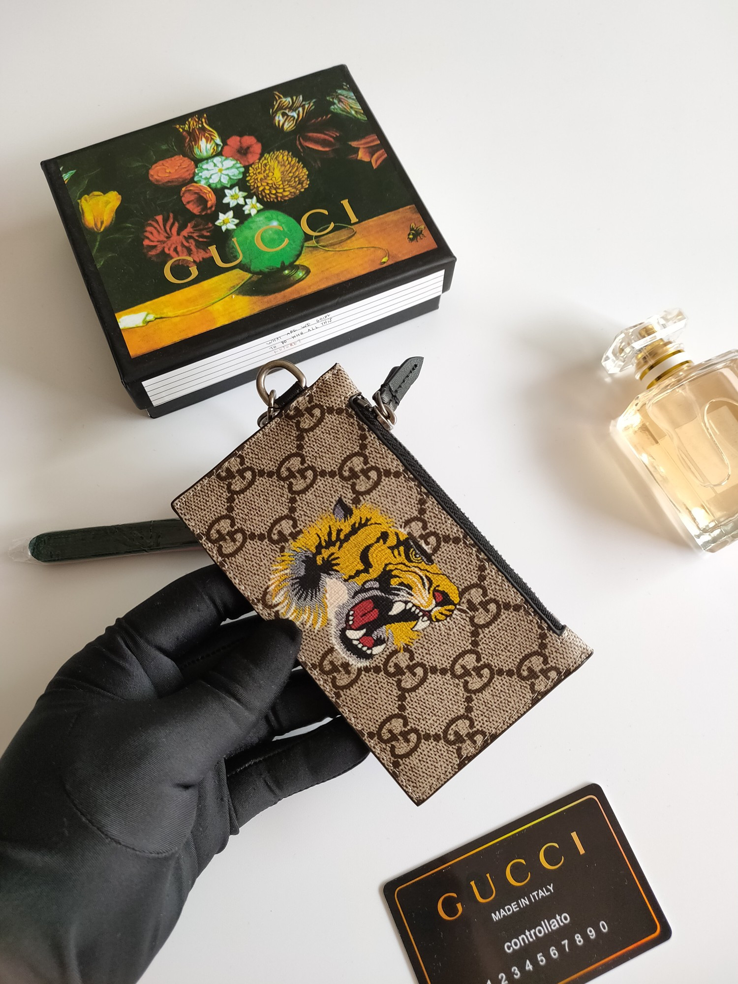 Gucci GG CARD CASE WALLET