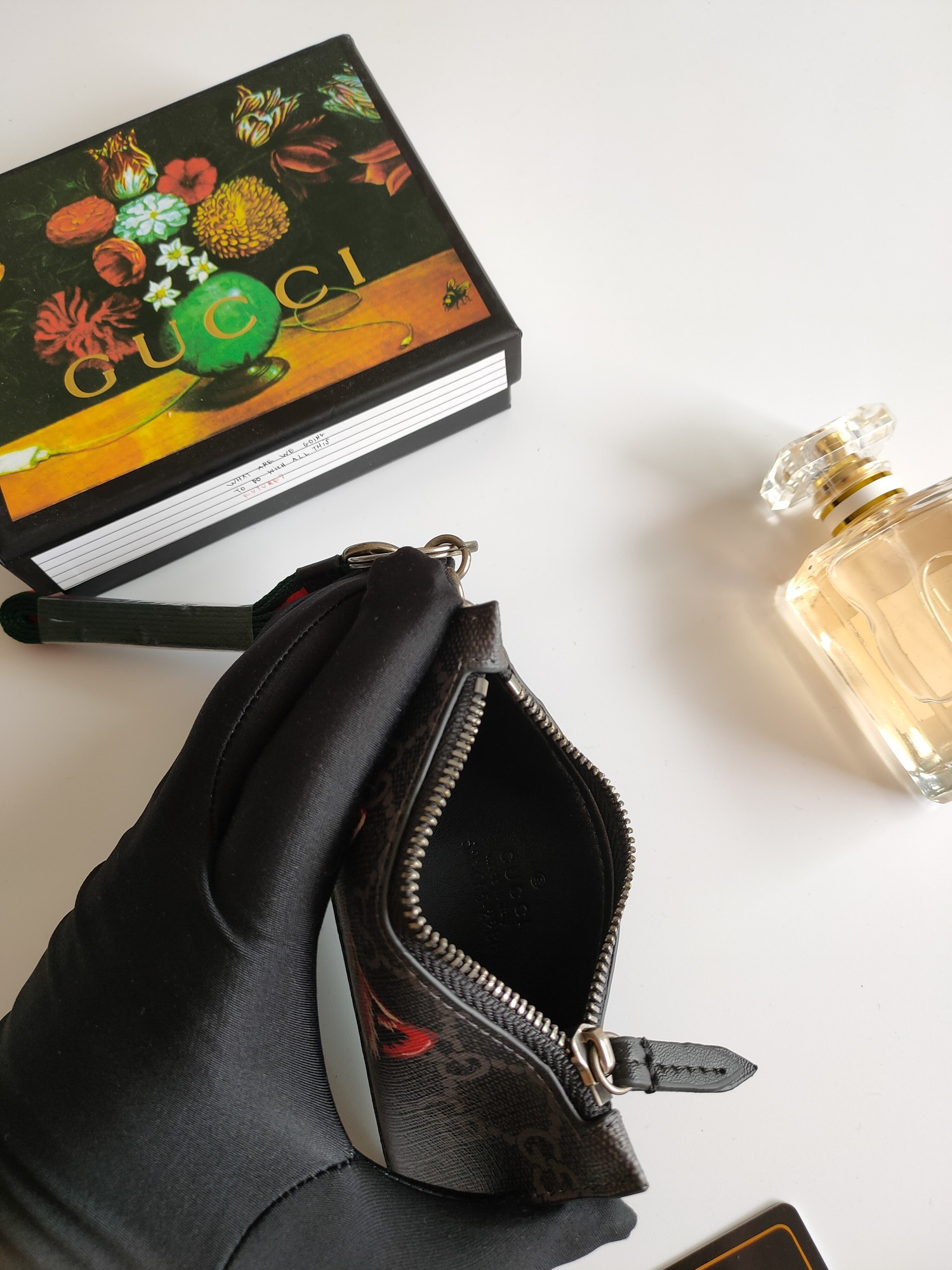 Gucci GG CARD CASE WALLET