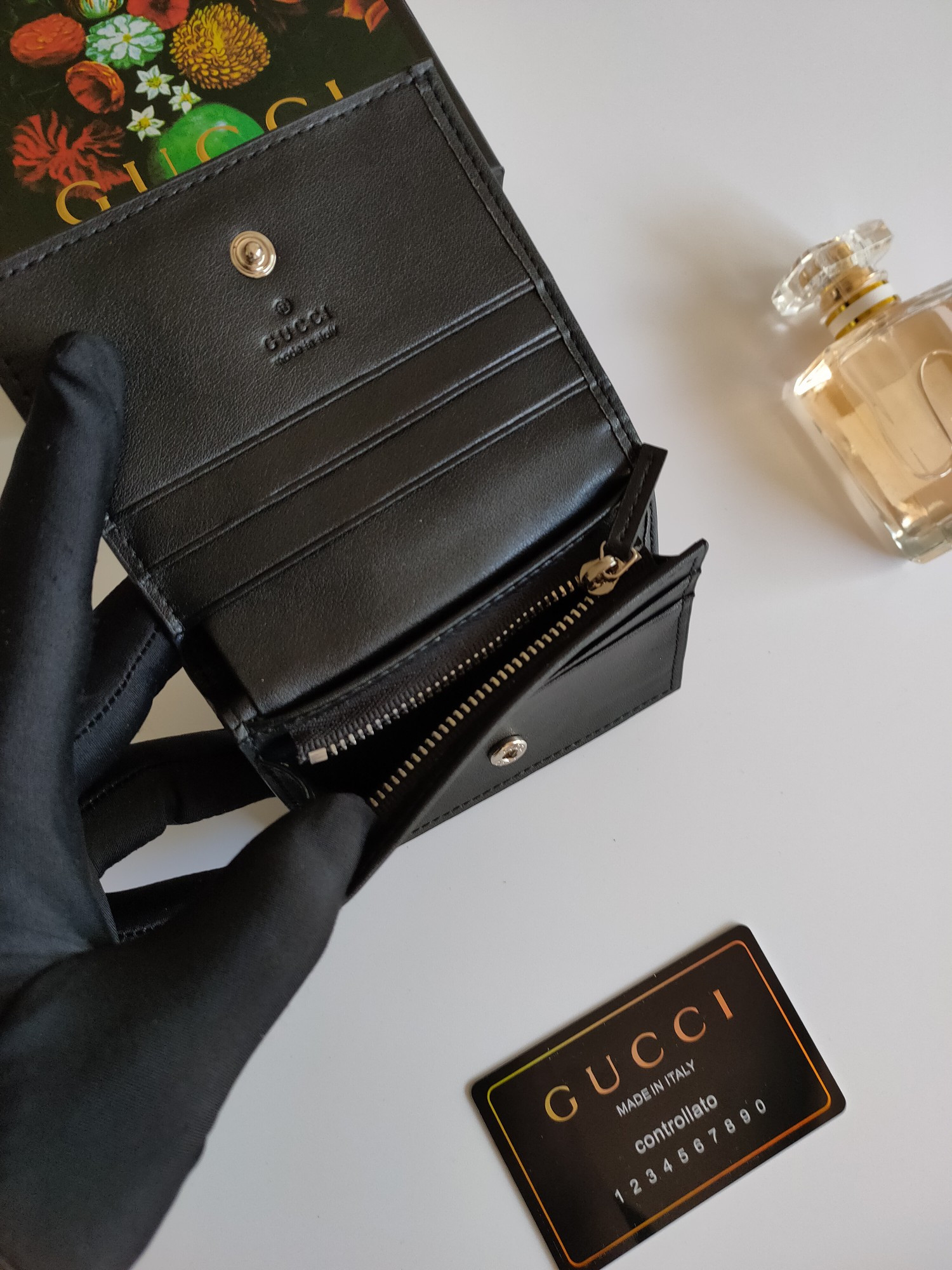 Gucci GG CARD CASE WALLET