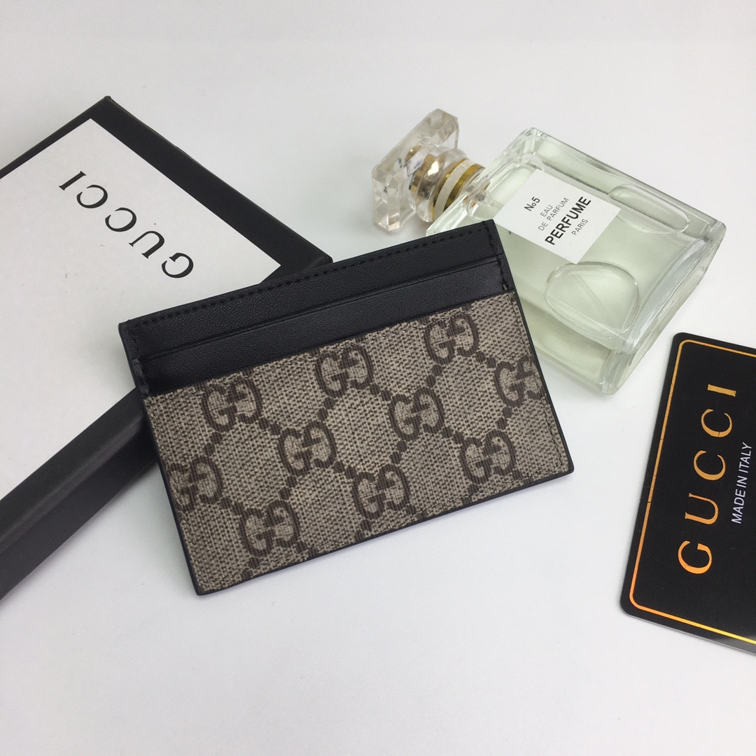 Gucci GG CARD CASE WALLET