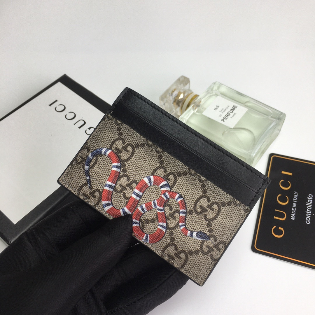 Gucci GG CARD CASE WALLET