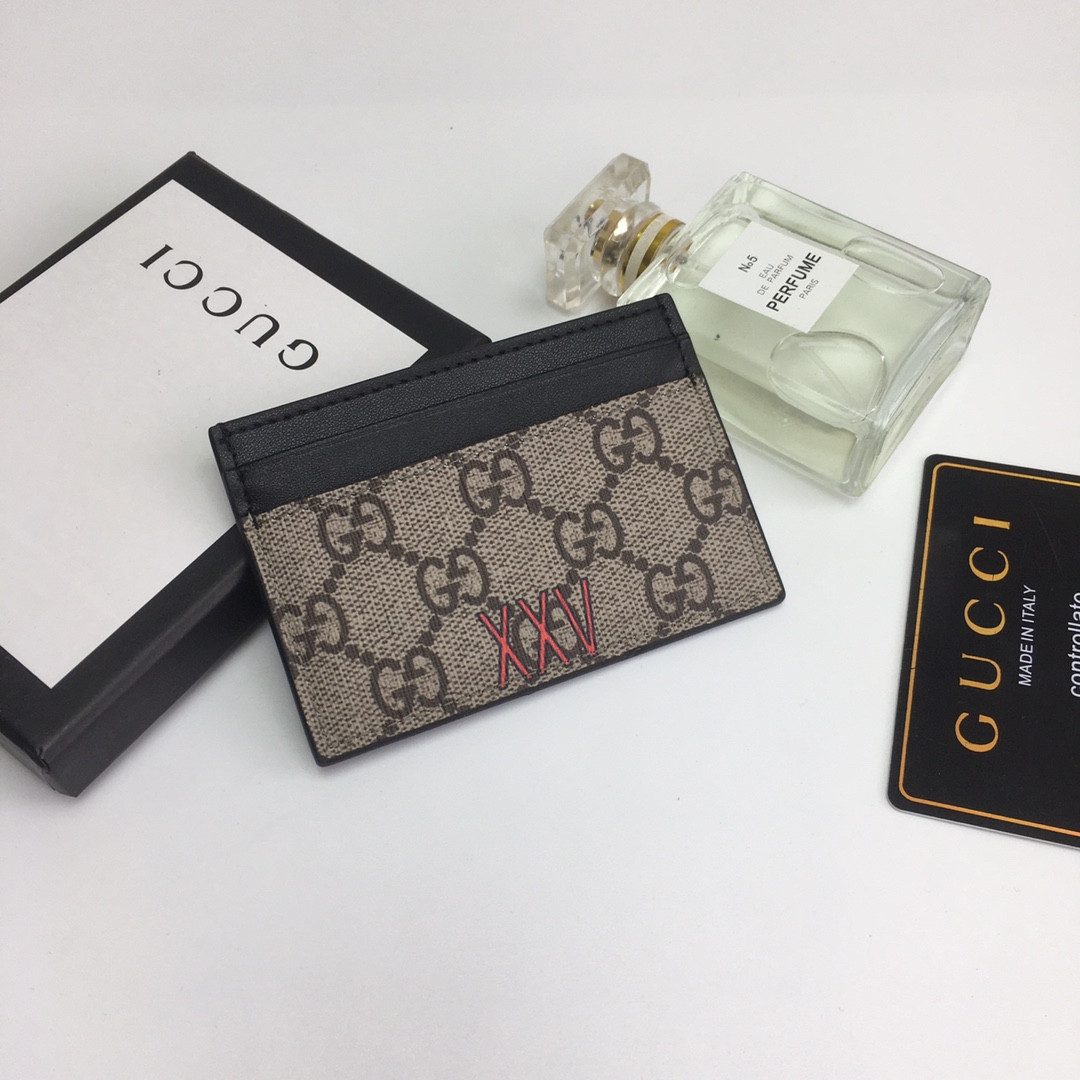 Gucci GG CARD CASE WALLET