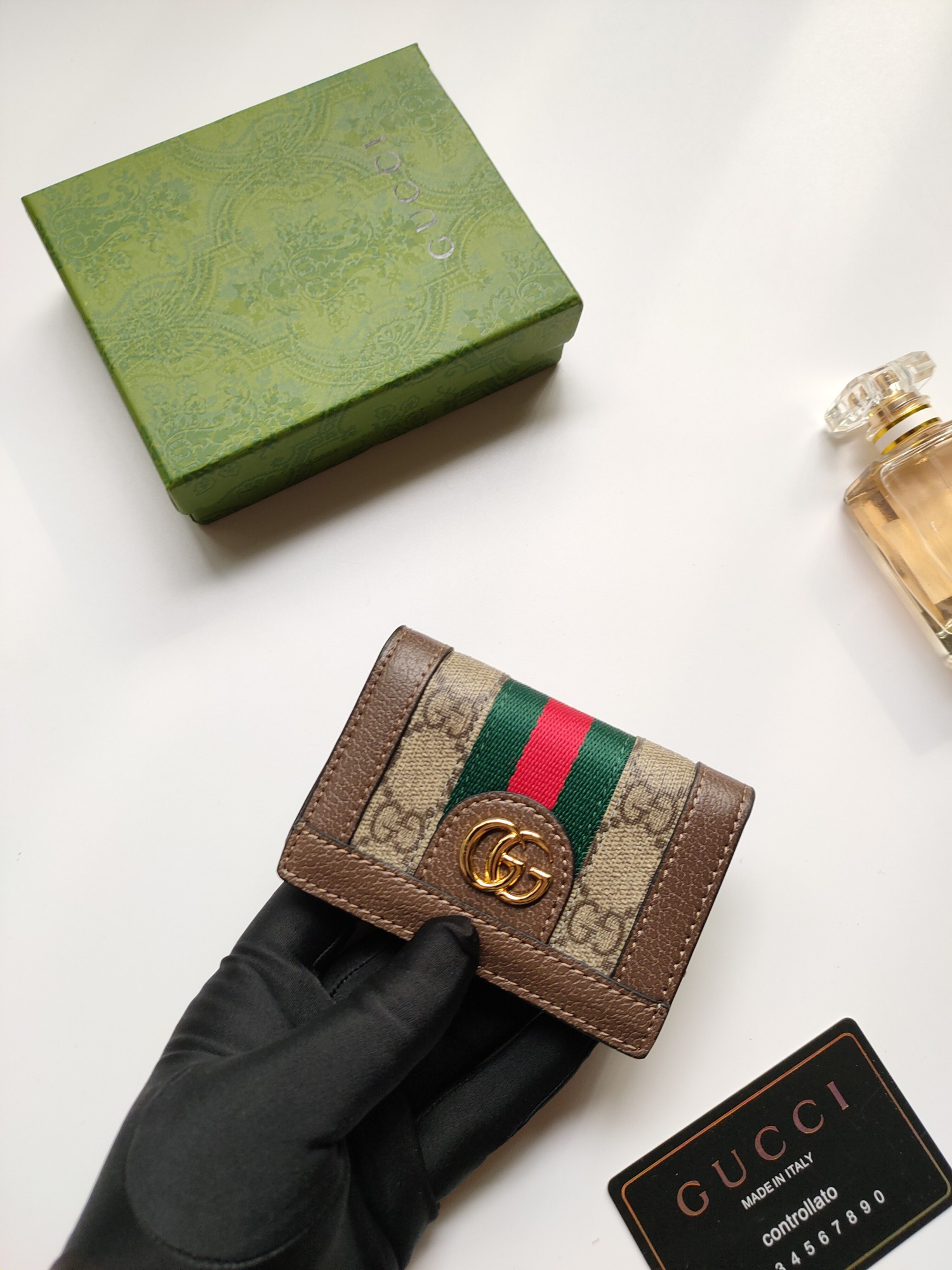 Gucci GG CARD CASE WALLET
