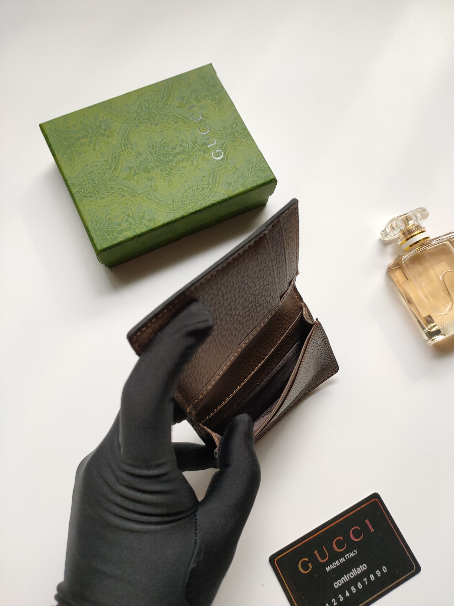 Gucci GG  CARD CASE WALLET