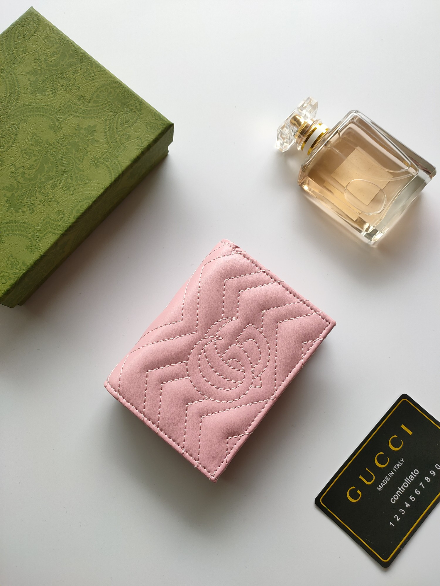 Gucci GG CARD CASE WALLET