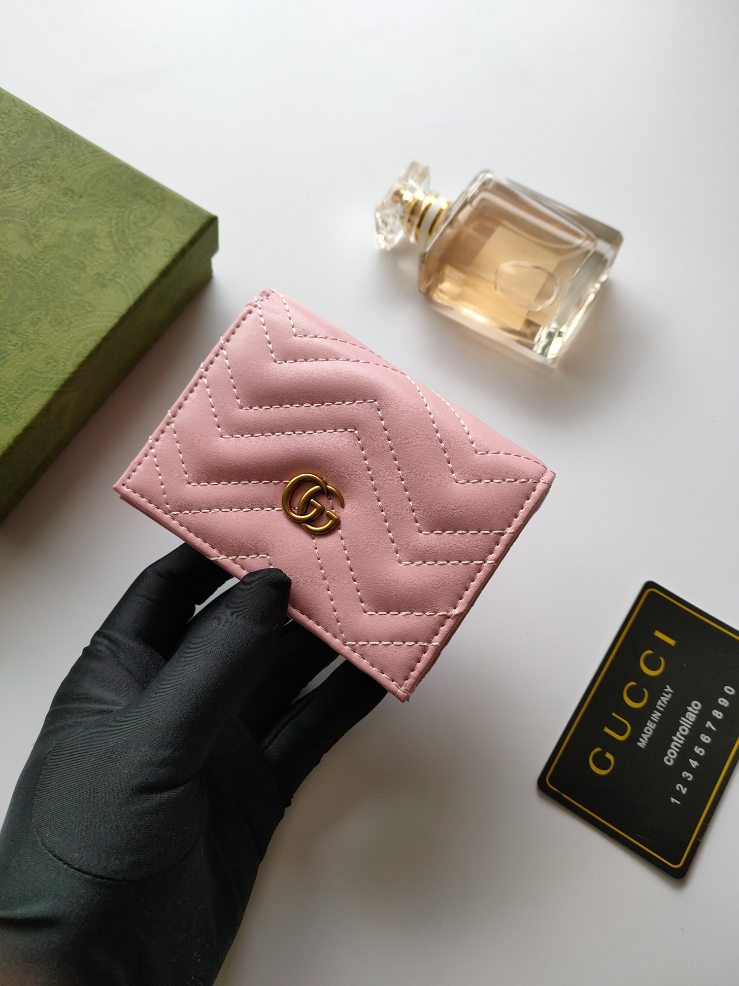 Gucci GG CARD CASE WALLET