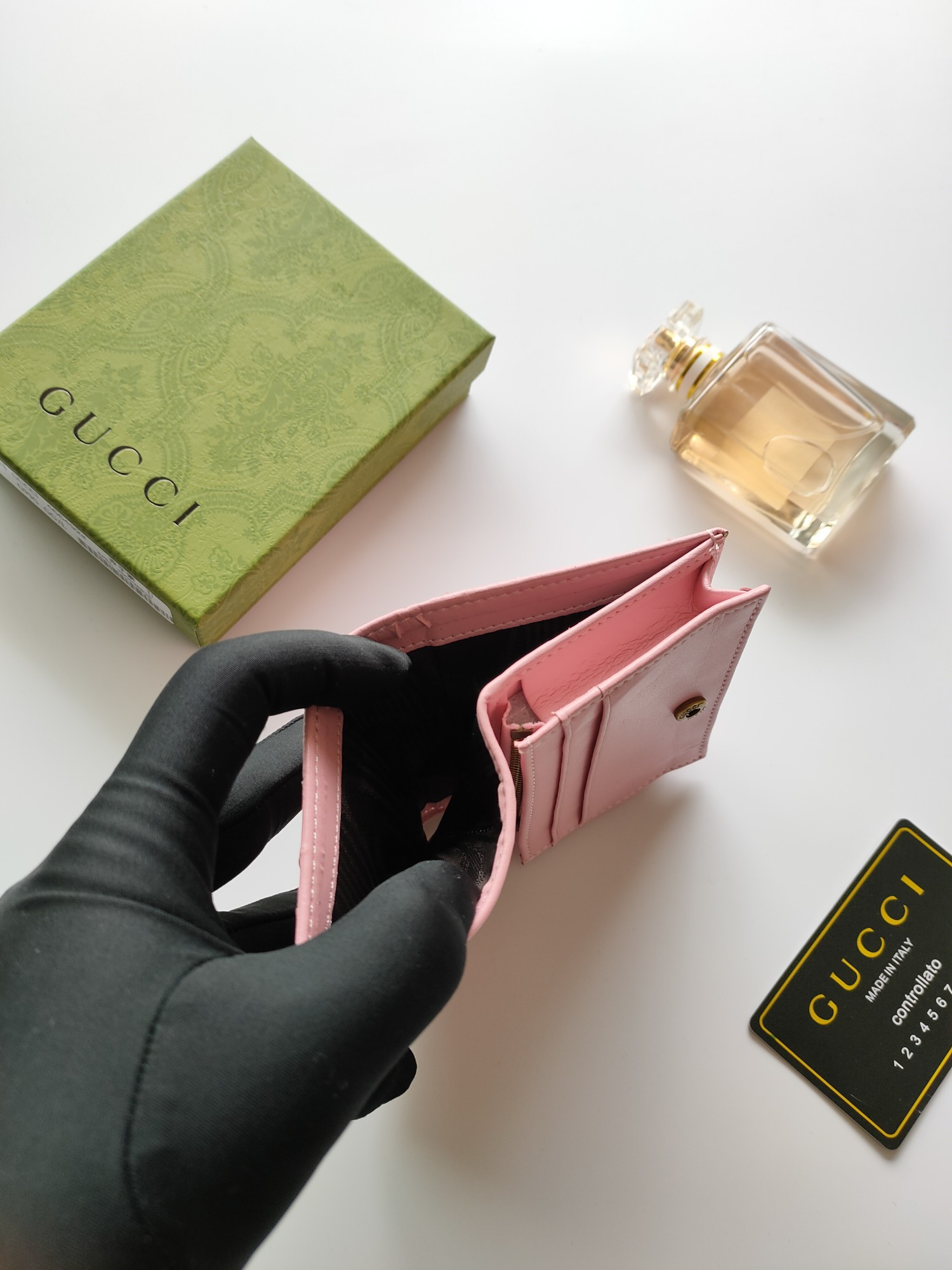 Gucci GG CARD CASE WALLET